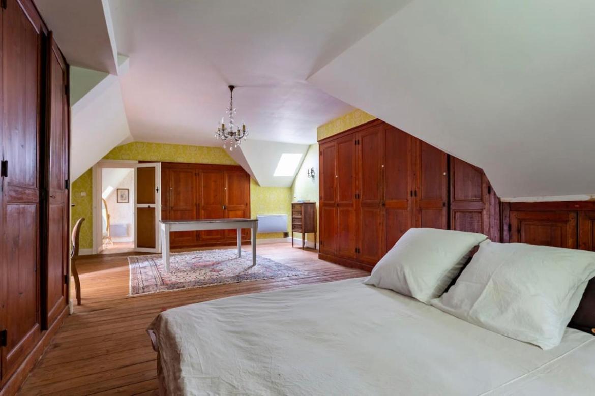 Meunet-Planches Parc De Lesseps Bed & Breakfast エクステリア 写真